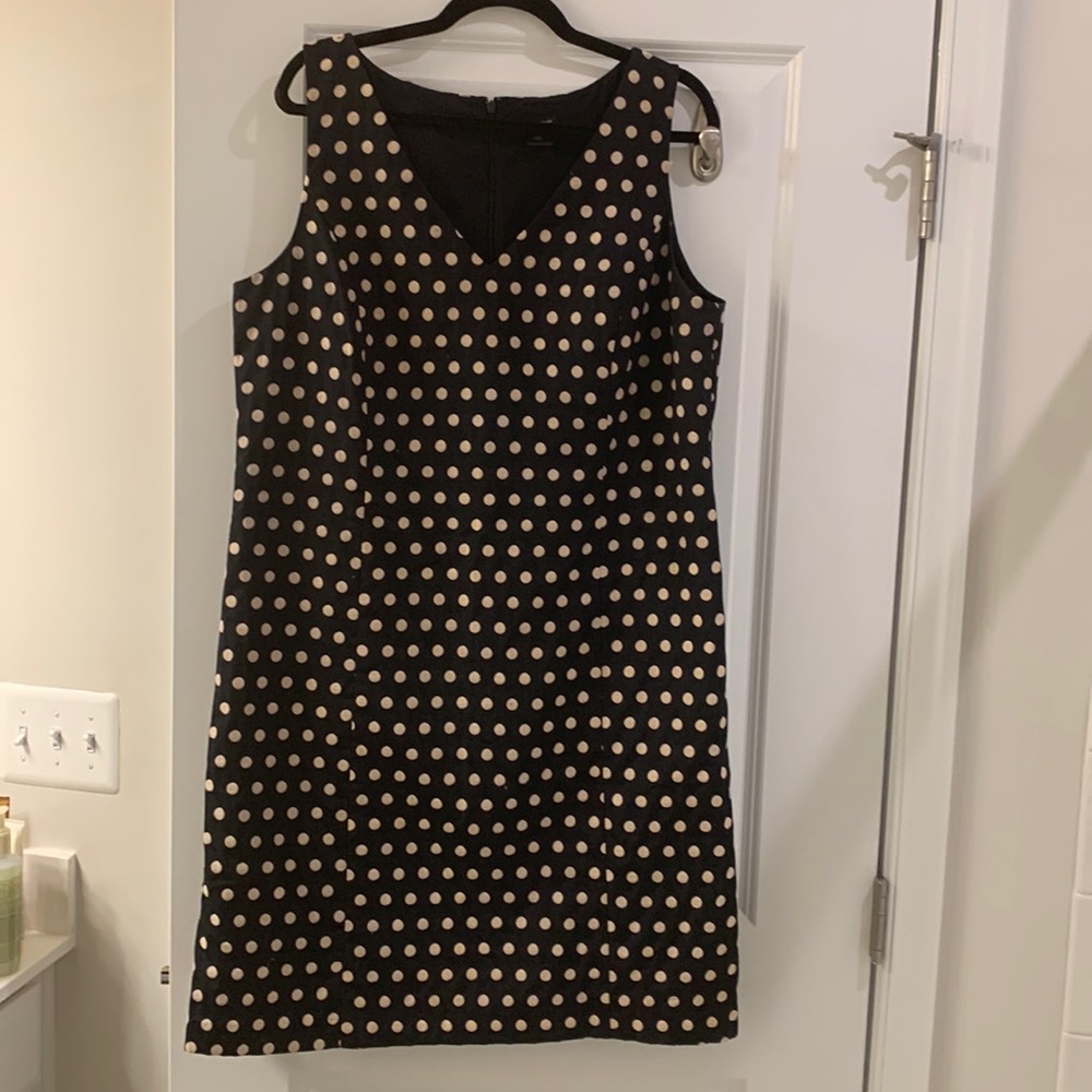 Anne Taylor black n tan polka for dress. Size 16. In perfect condition.